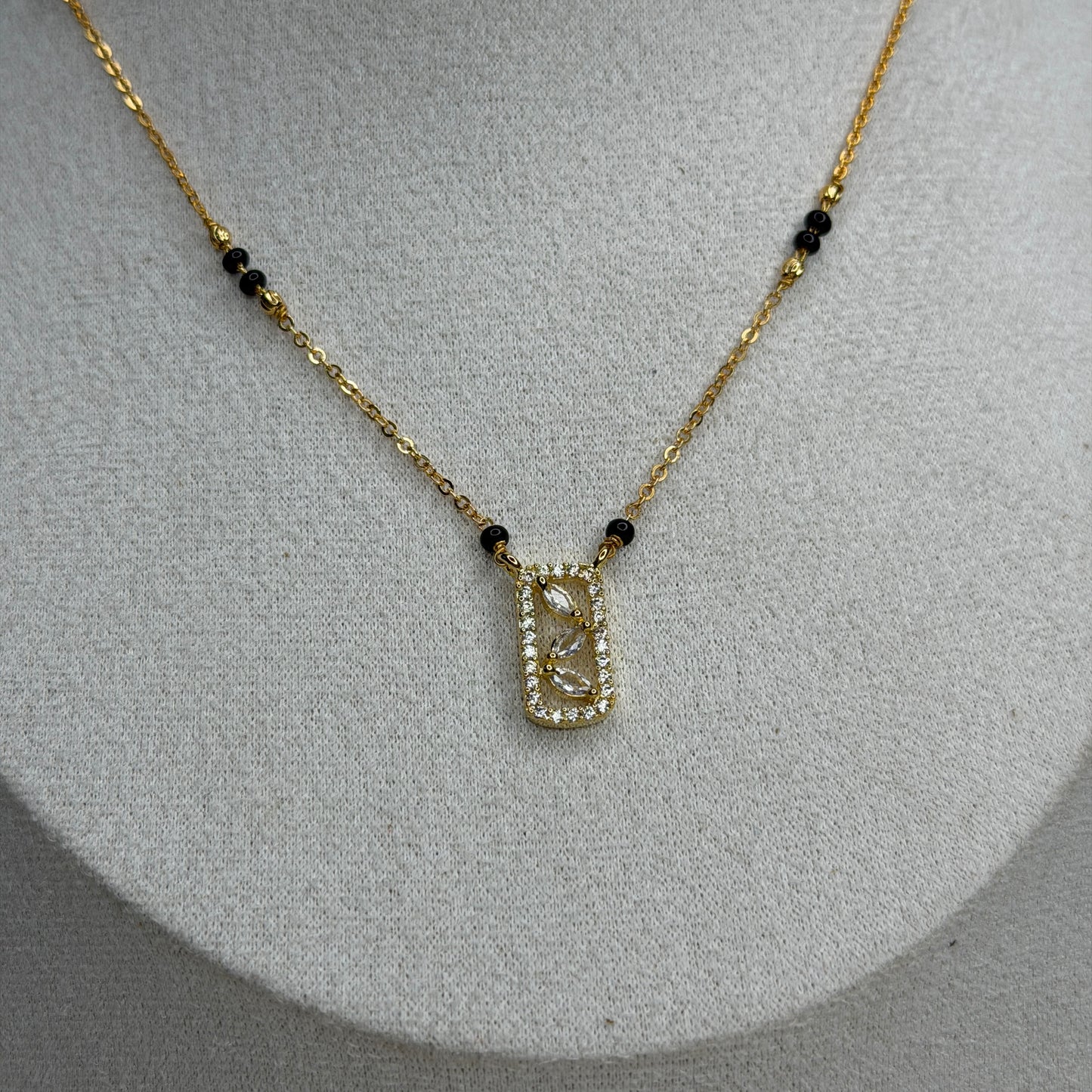 Anaya Mangalsutra